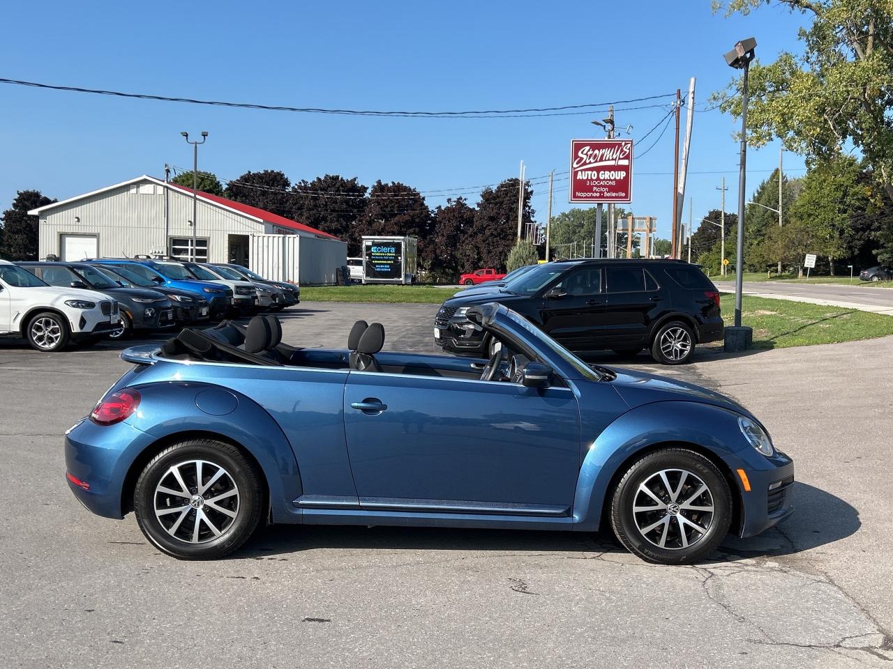 2018 Volkswagen Beetle Convertible Trendline  BELLEVILLE ***613-961-8848 **** Photo