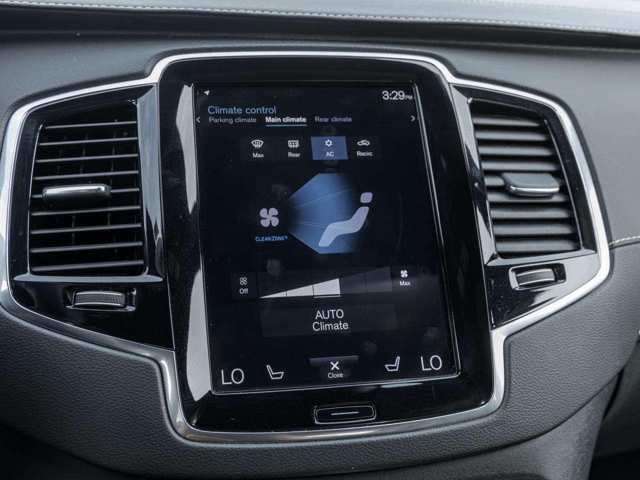 2022 Volvo XC90 T6 AWD R-Design 7-Seater   PANO_ROOF   NAVI Photo