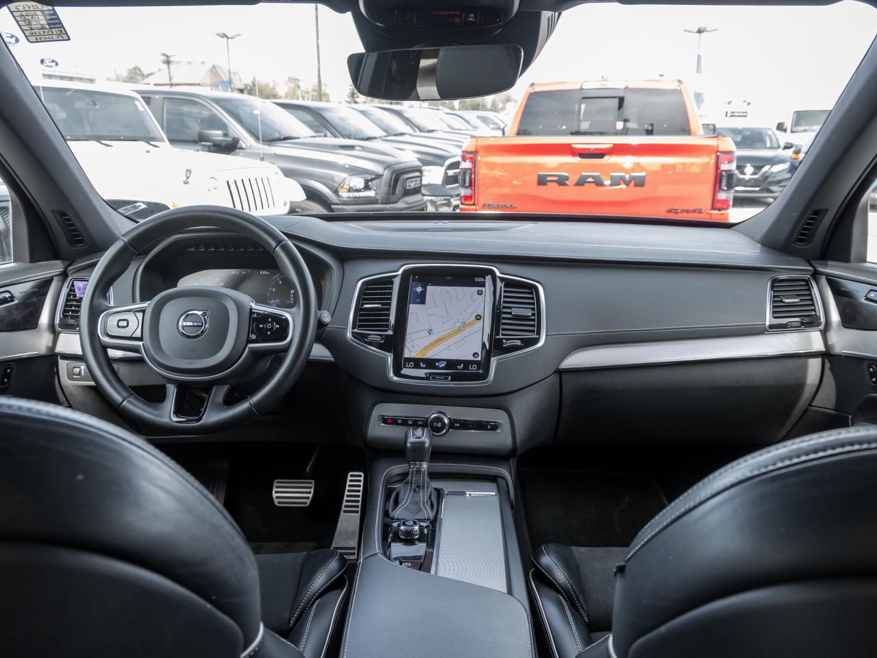 2022 Volvo XC90 T6 AWD R-Design 7-Seater   PANO_ROOF   NAVI Photo