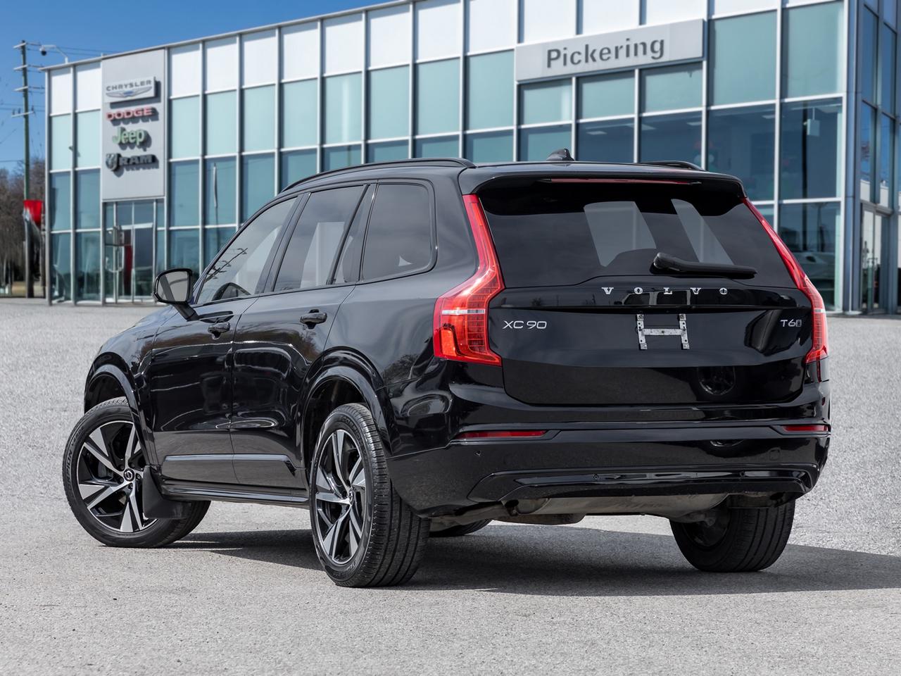 2022 Volvo XC90 T6 AWD R-Design 7-Seater   PANO_ROOF   NAVI Photo