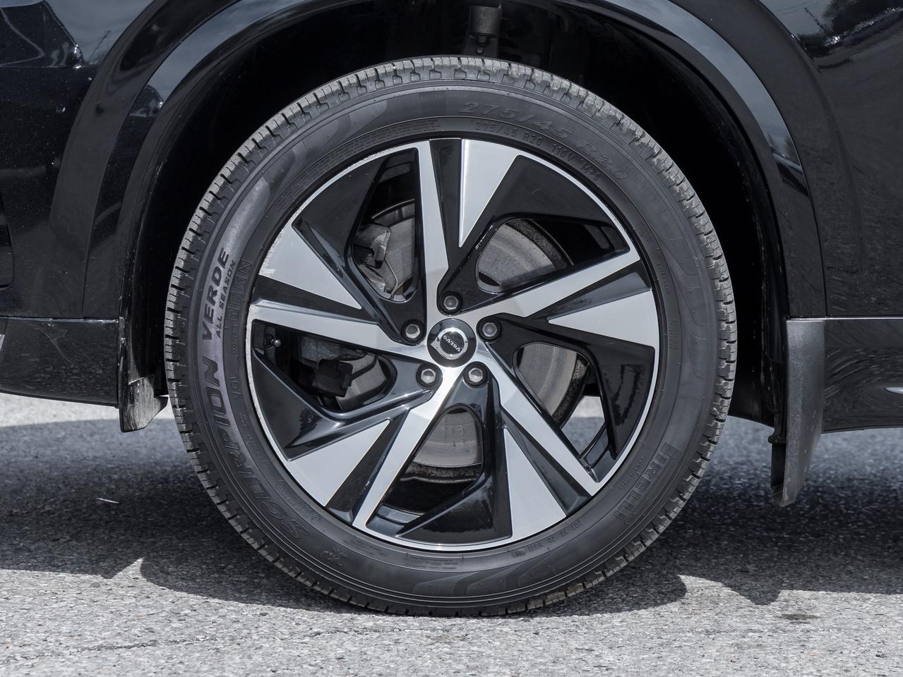 2022 Volvo XC90 T6 AWD R-Design 7-Seater   PANO_ROOF   NAVI Photo3