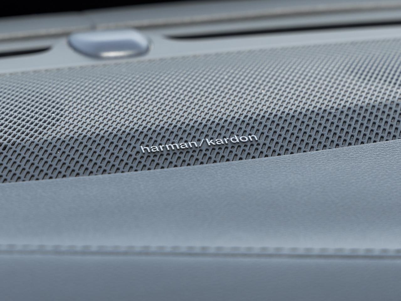 2022 Volvo XC90 T6 AWD R-Design 7-Seater   PANO_ROOF   NAVI Photo