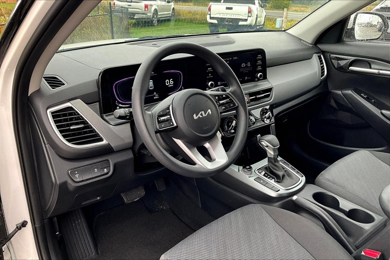 2025 Kia Seltos LX AWD   Heated Seats   Apple CarPlay/Android Auto Photo