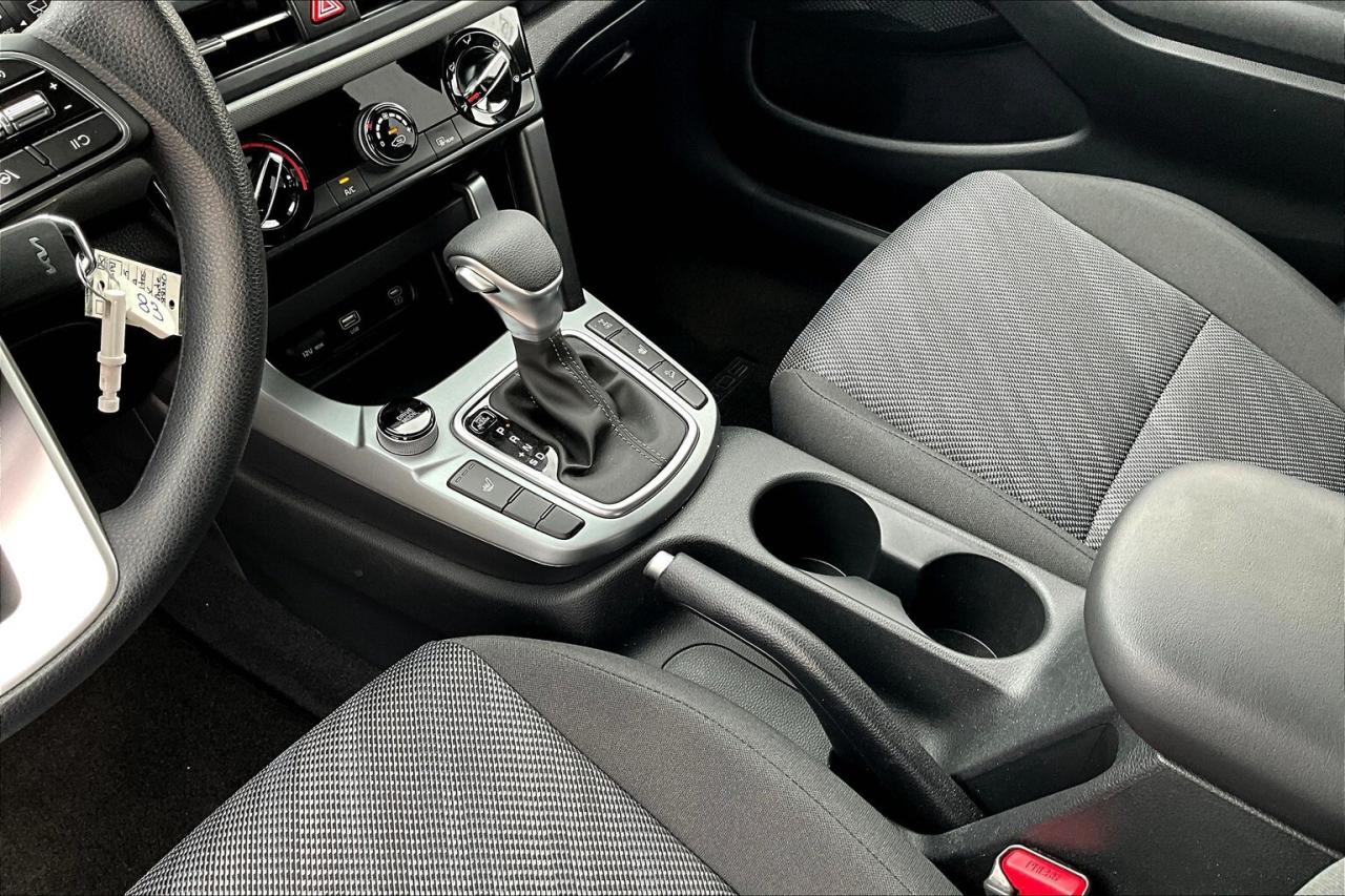 2025 Kia Seltos LX AWD   Heated Seats   Apple CarPlay/Android Auto Photo