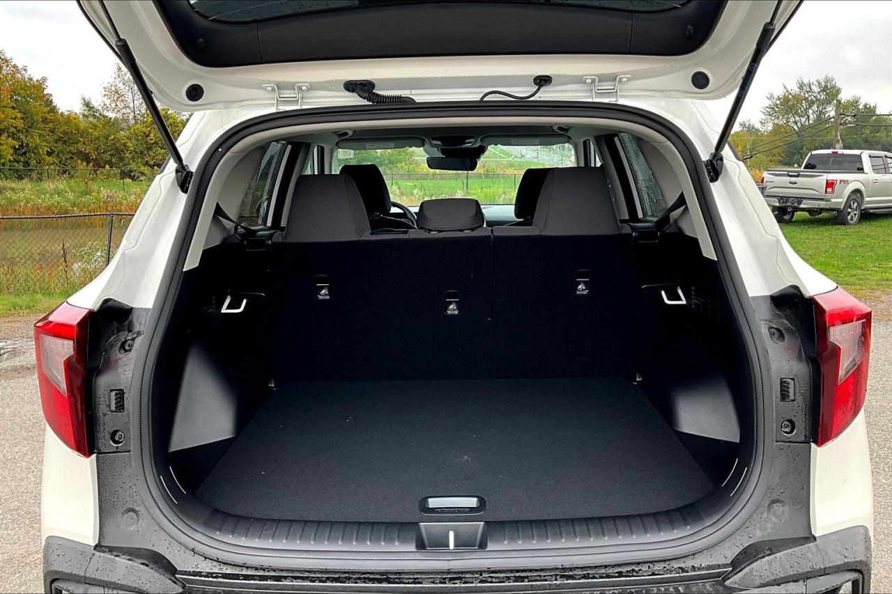 2025 Kia Seltos LX AWD   Heated Seats   Apple CarPlay/Android Auto Photo