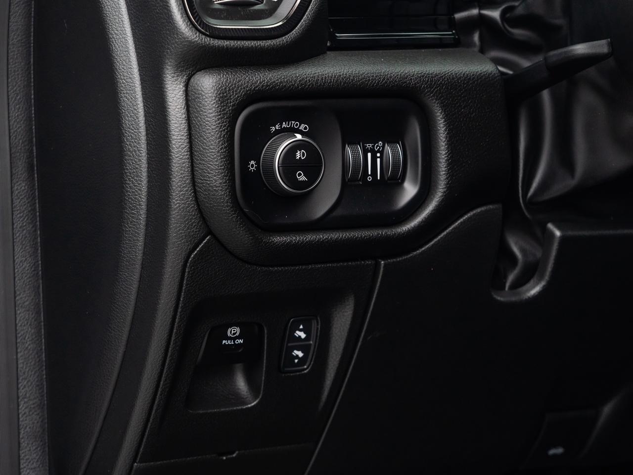 2025 RAM 1500 Sport 4x4 Crew Cab 5'7  Box Photo