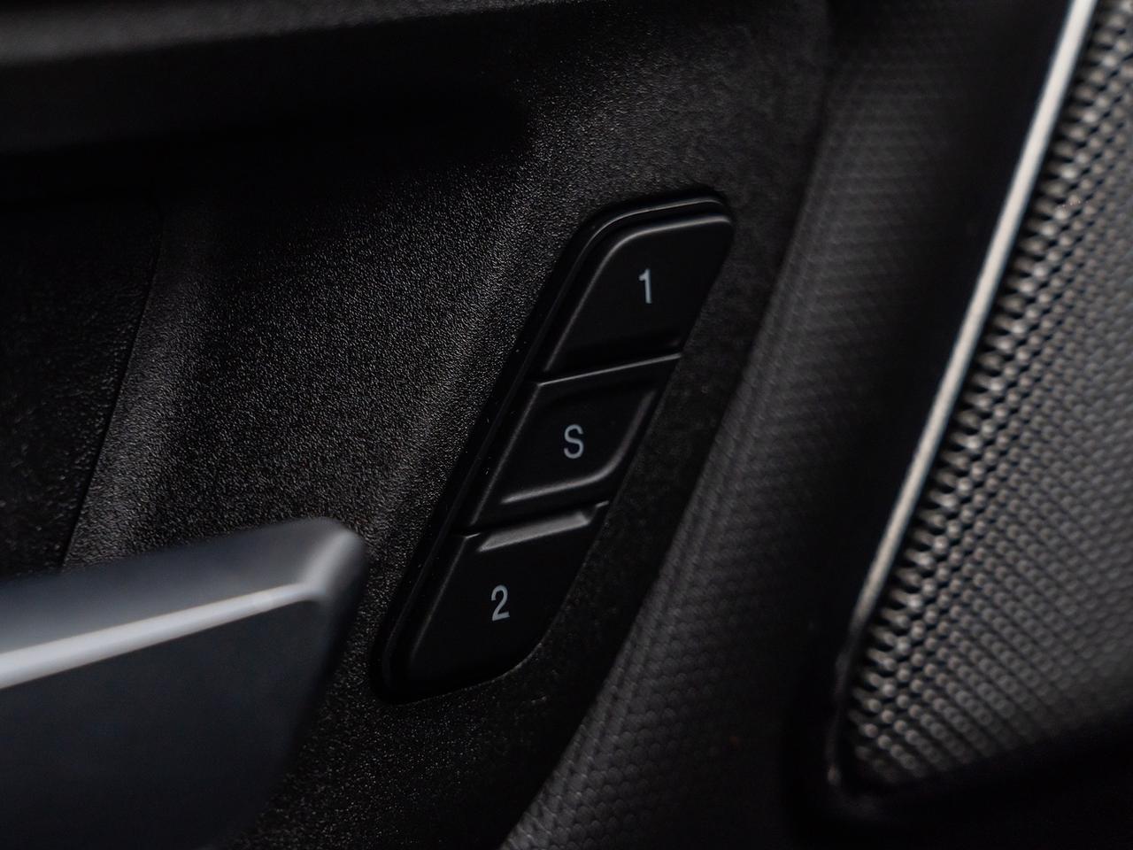 2025 RAM 1500 Sport 4x4 Crew Cab 5'7  Box Photo