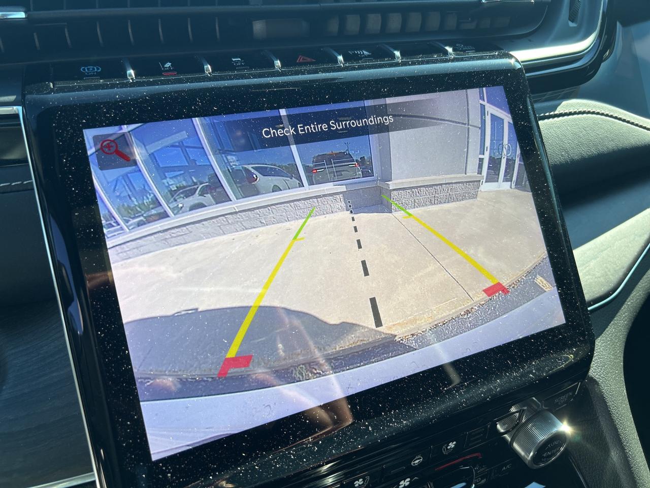 2023 Jeep Grand Cherokee 4xe Overland 4XE Photo