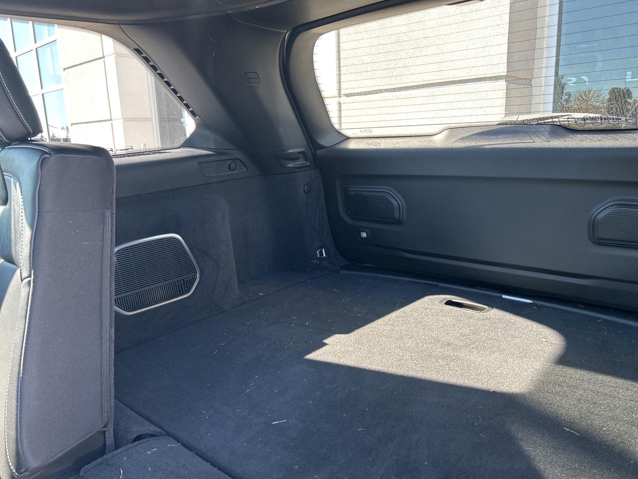 2023 Jeep Grand Cherokee 4xe Overland 4XE Photo