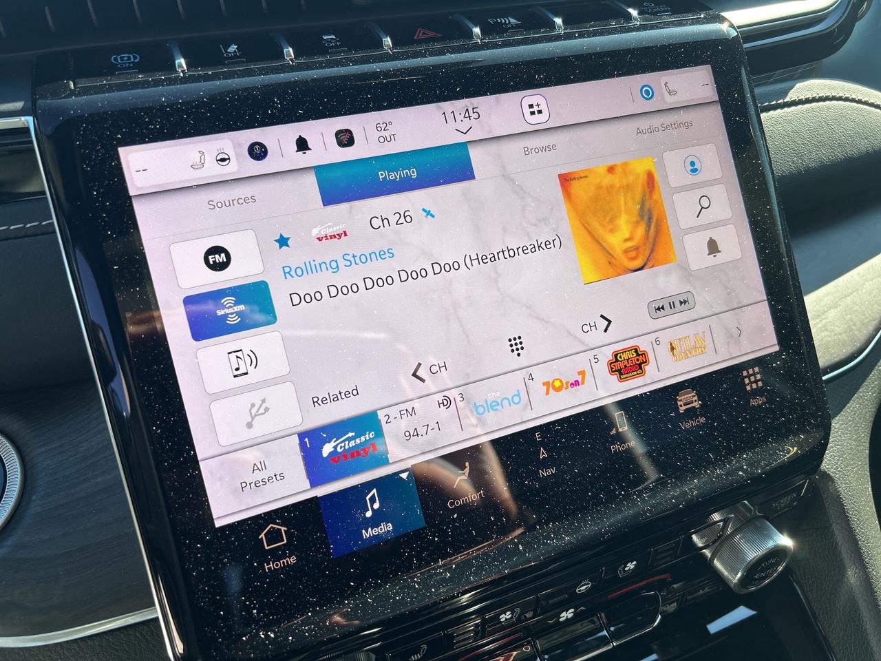 2023 Jeep Grand Cherokee 4xe Overland 4XE Photo