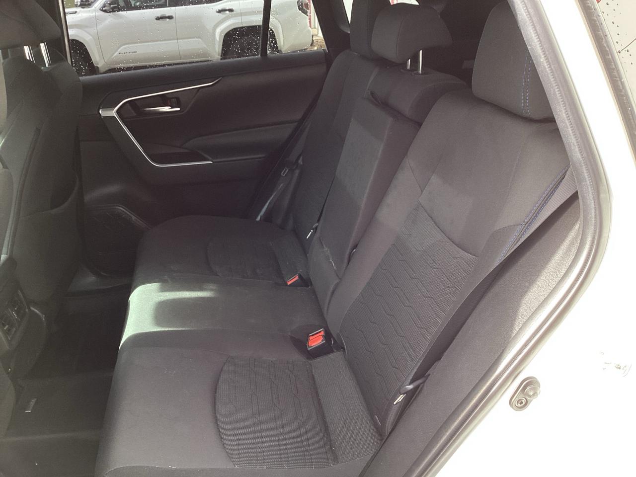 2022 Toyota RAV4 Hybrid SE AWD Photo