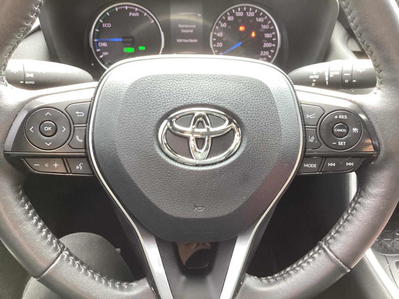 2022 Toyota RAV4 Hybrid SE AWD Photo