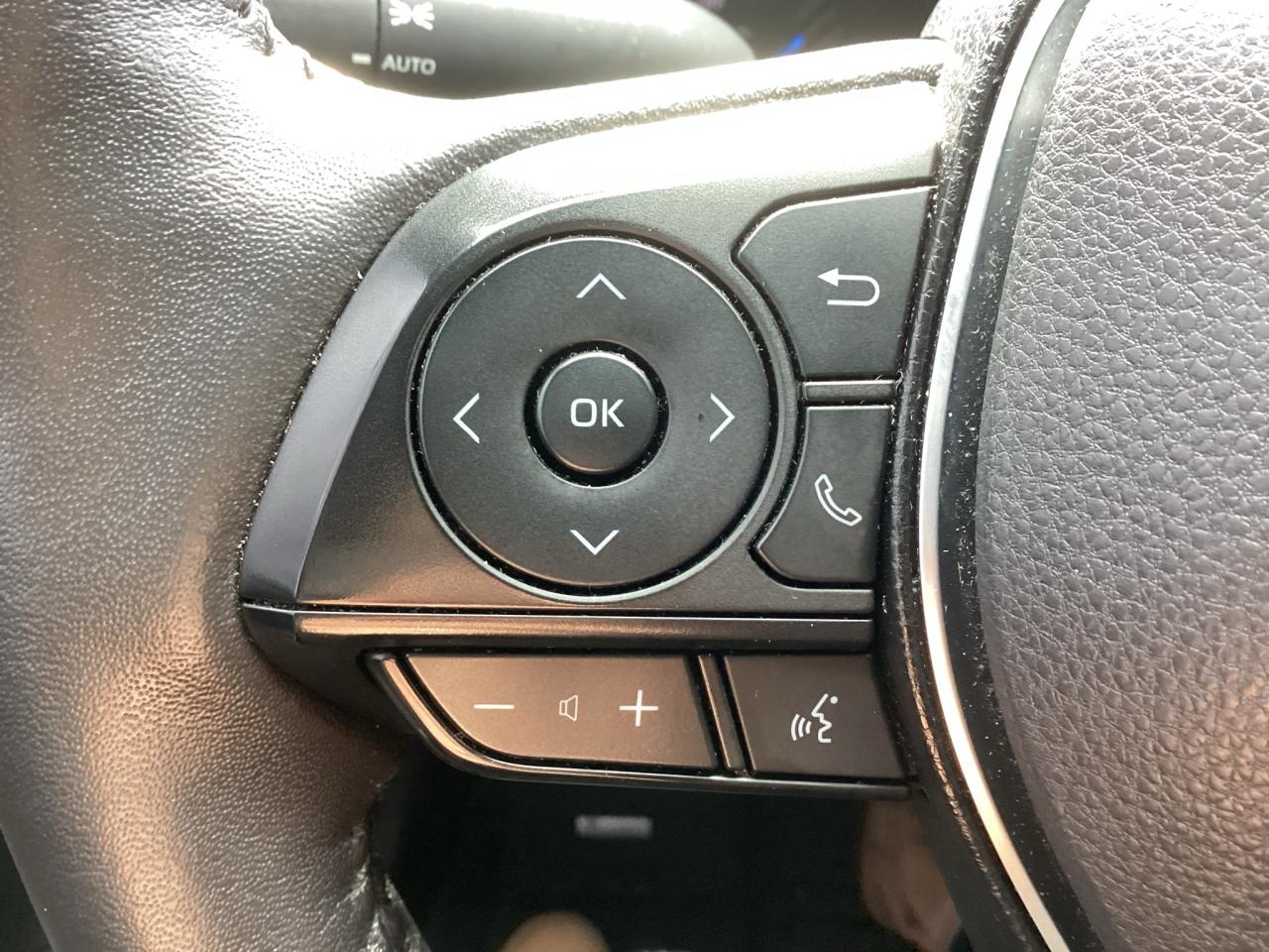 2022 Toyota RAV4 Hybrid SE AWD Photo