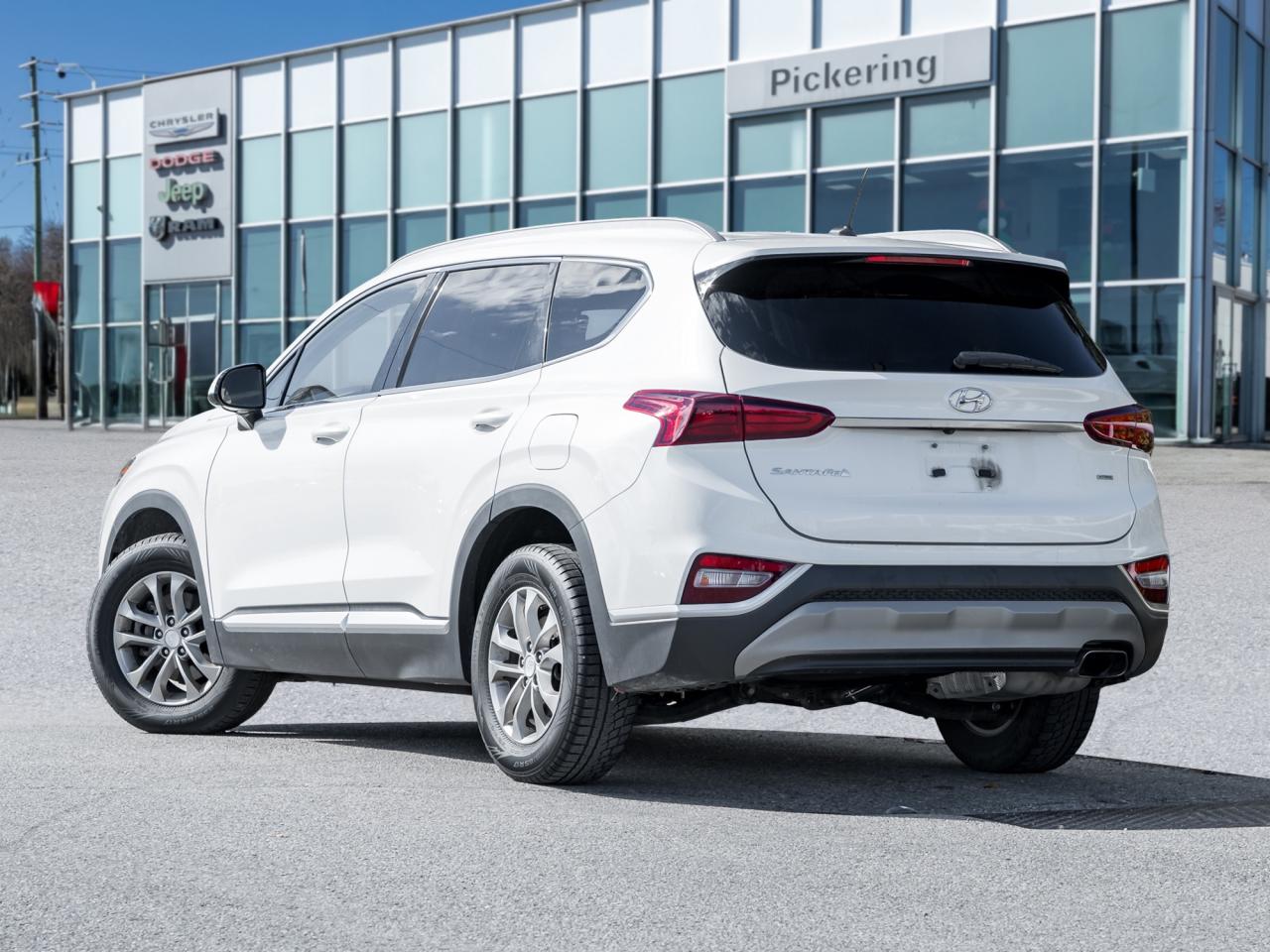 2020 Hyundai Santa Fe 2.4L Essential AWD w-Safety Package Photo4