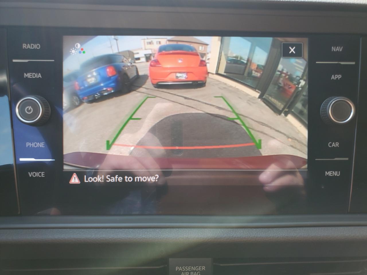 2022 Volkswagen Jetta Highline NAVI/LEATHER/PANO ROOF  CALL BELLEVILLE Photo