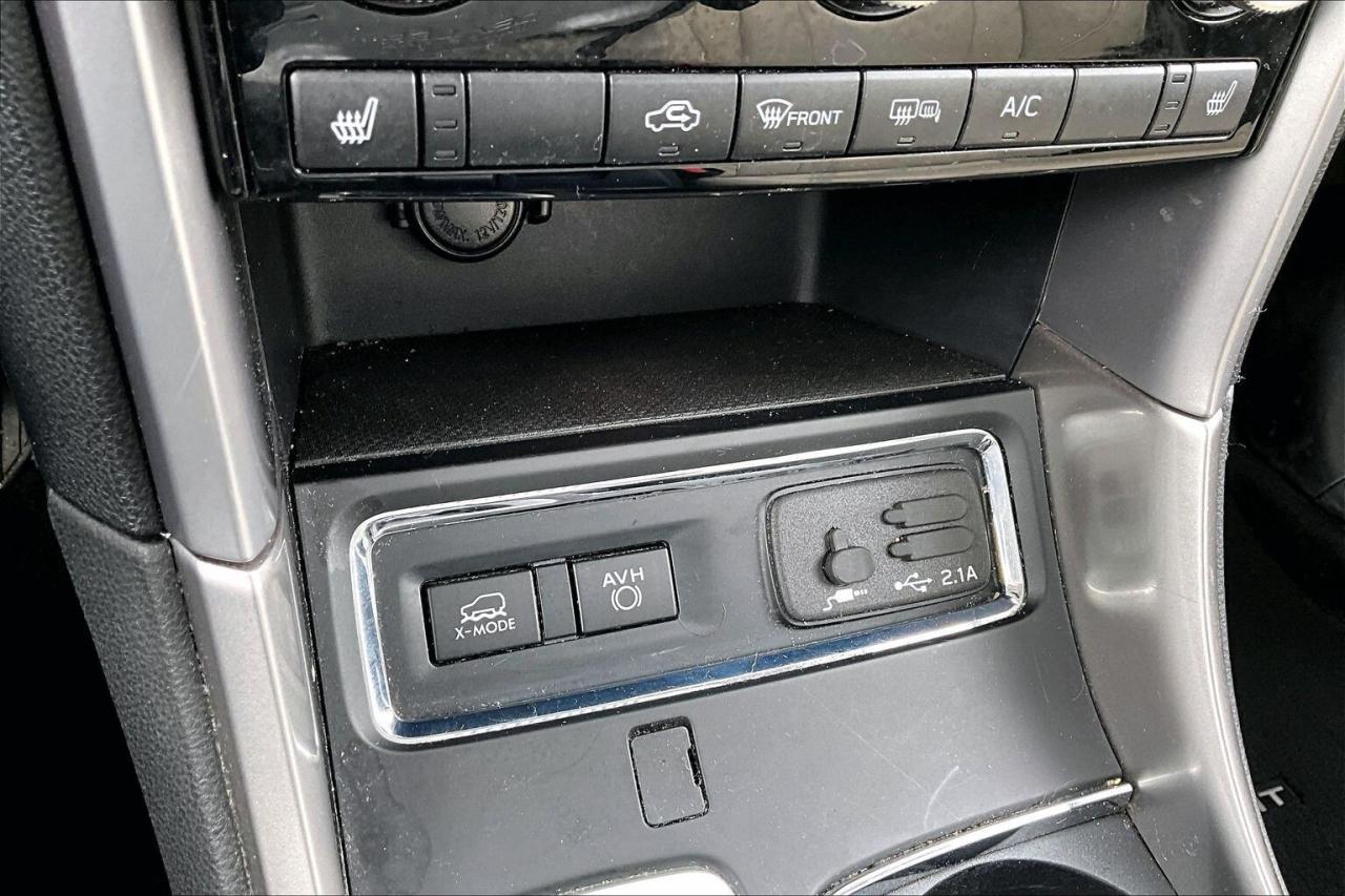 2020 Subaru ASCENT Limited 7-Passenger AWD - CPO 3.99% FINANCING Photo