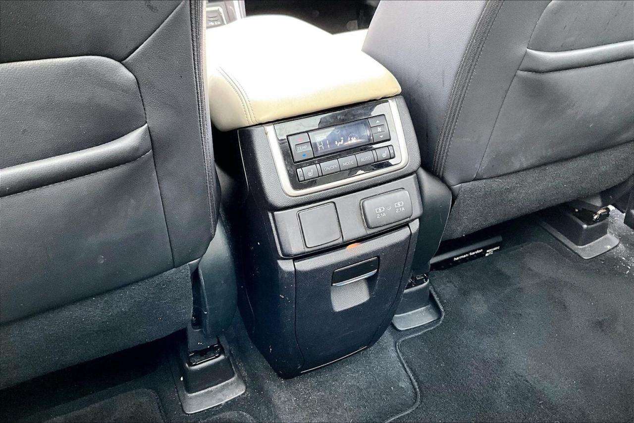 2020 Subaru ASCENT Limited 7-Passenger AWD - CPO 3.99% FINANCING Photo