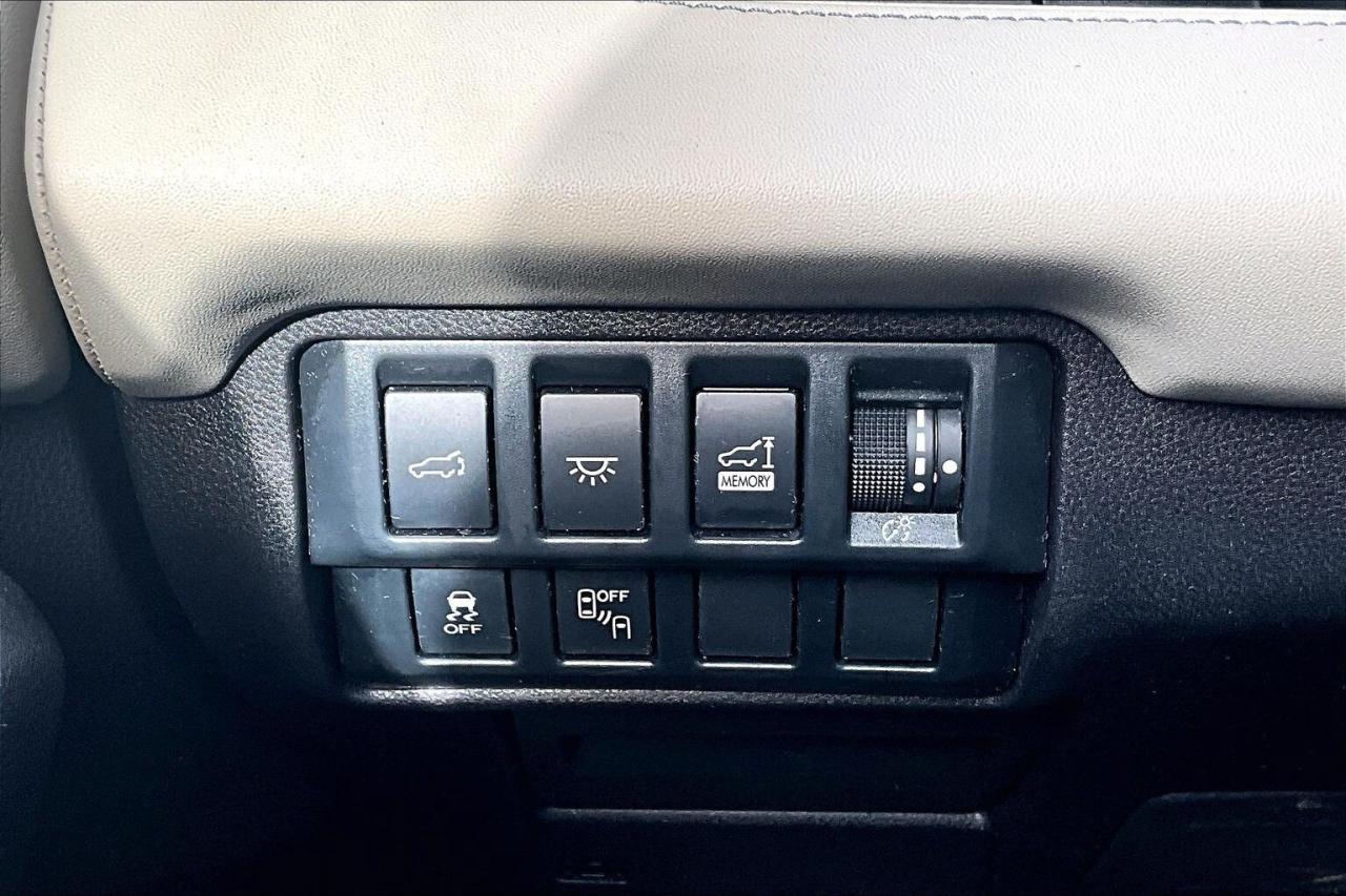 2020 Subaru ASCENT Limited 7-Passenger AWD - CPO 3.99% FINANCING Photo