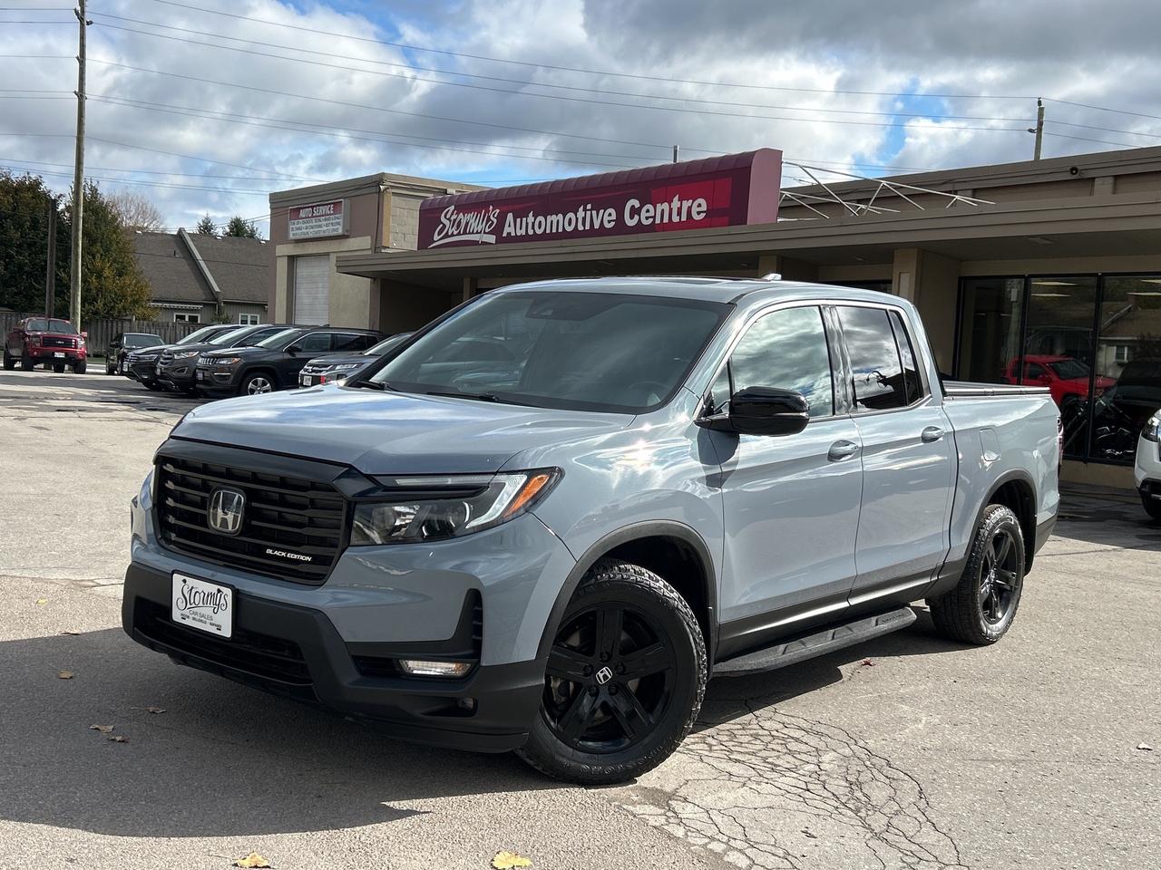 2022 Honda Ridgeline Black Edition FULLY LOADED!! CALL BELLEVILLE 66KM! Photo