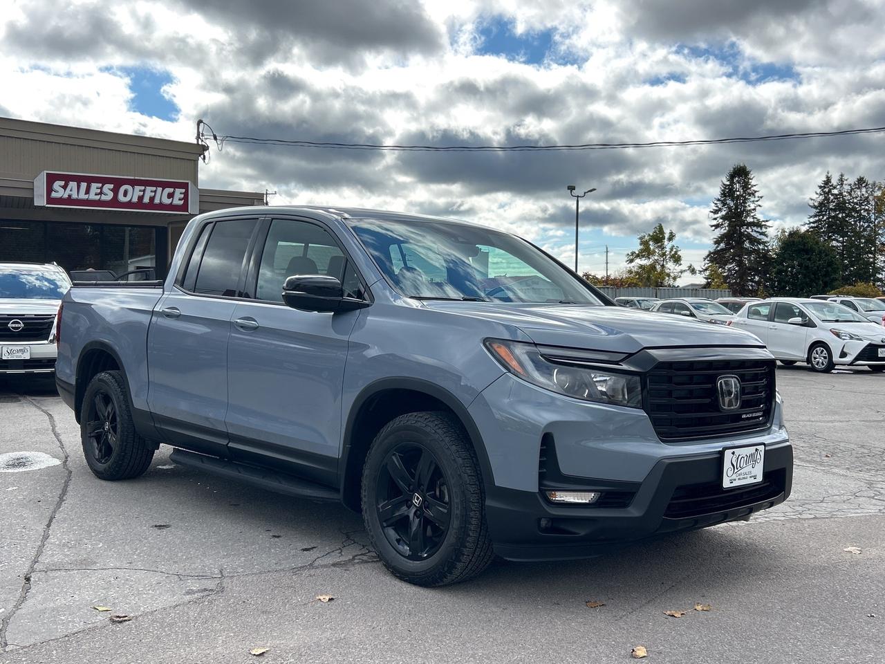 2022 Honda Ridgeline Black Edition FULLY LOADED!! CALL BELLEVILLE 66KM! Photo
