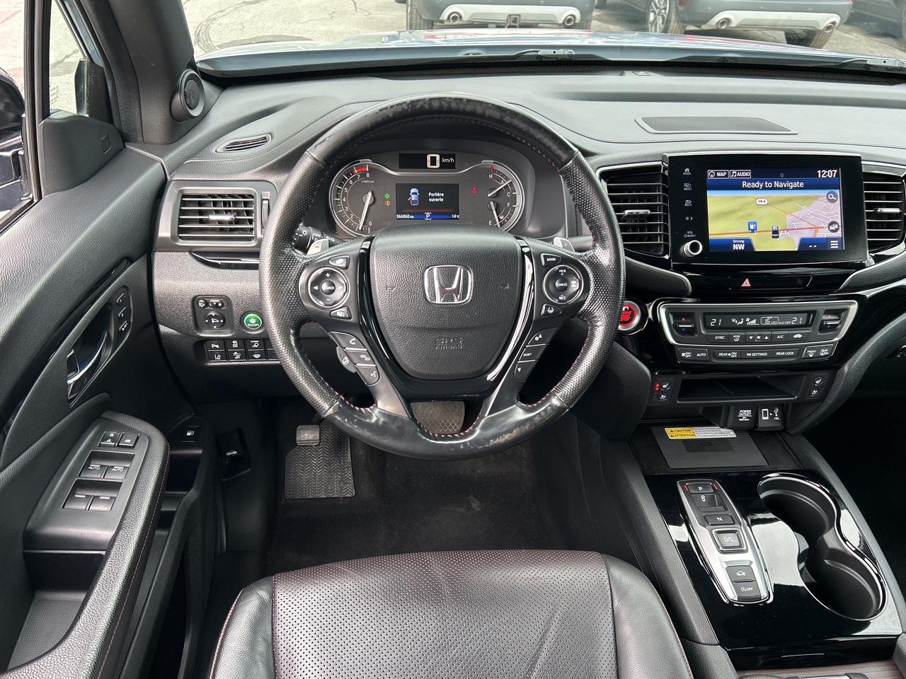 2022 Honda Ridgeline Black Edition FULLY LOADED!! CALL BELLEVILLE 66KM! Photo