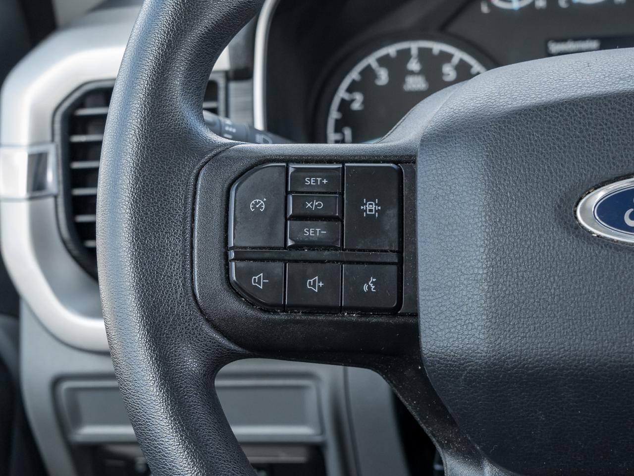 2021 Ford F-150 XL 4WD SuperCrew 5.5' Box Photo