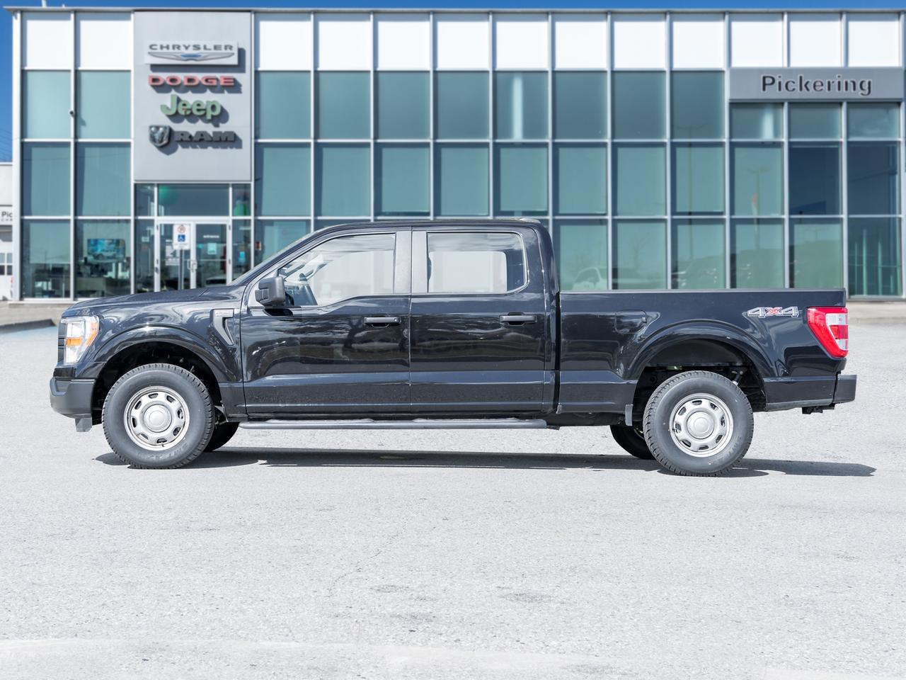 2021 Ford F-150 XL 4WD SuperCrew 5.5' Box Photo2