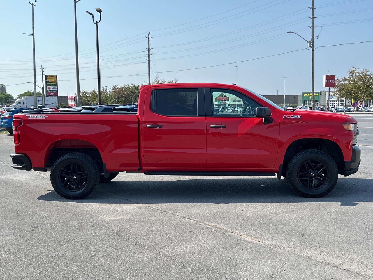 2022 Chevrolet Silverado 1500 Custom Trail Boss  CALL NAPANEE 613-354-2100 Photo