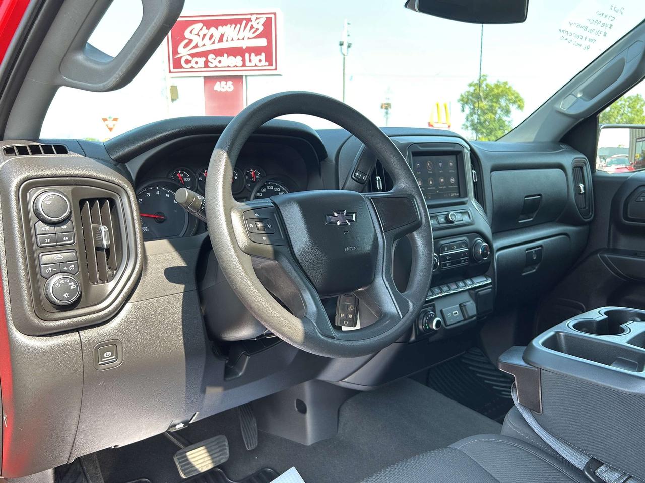 2022 Chevrolet Silverado 1500 Custom Trail Boss  CALL NAPANEE 613-354-2100 Photo