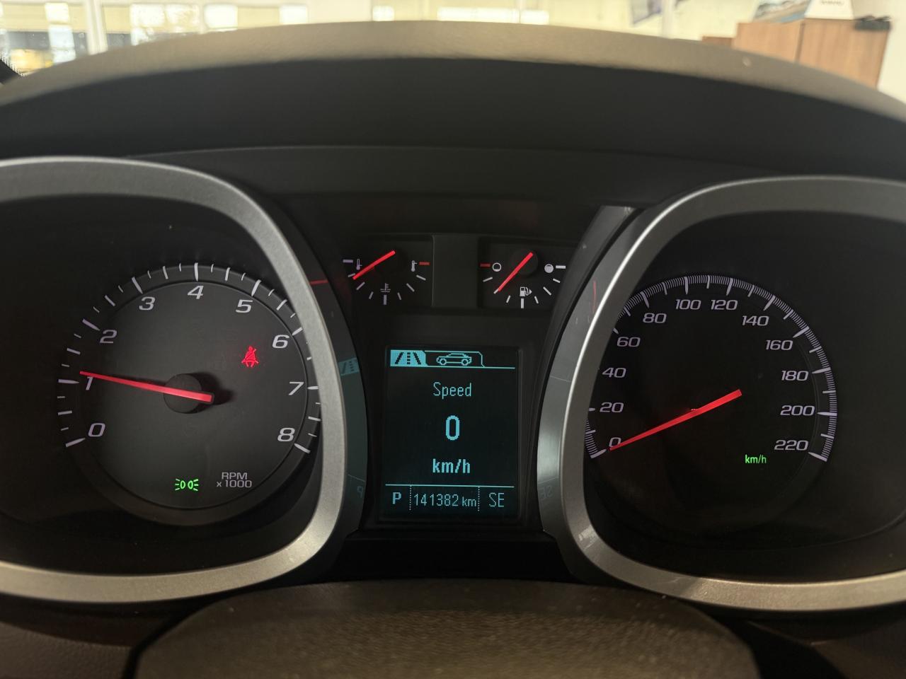 2014 Chevrolet Equinox LTZ   ONE OWNER   2 SETS OF TIRES/RIMS   LOW KM! Photo