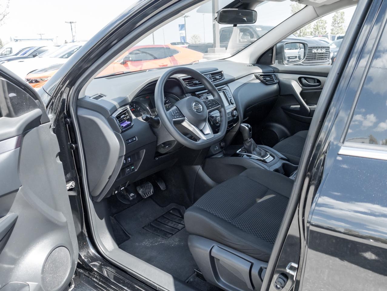 2022 Nissan Qashqai FWD S CVT   CAMERA  ALLOY WHEELS Photo