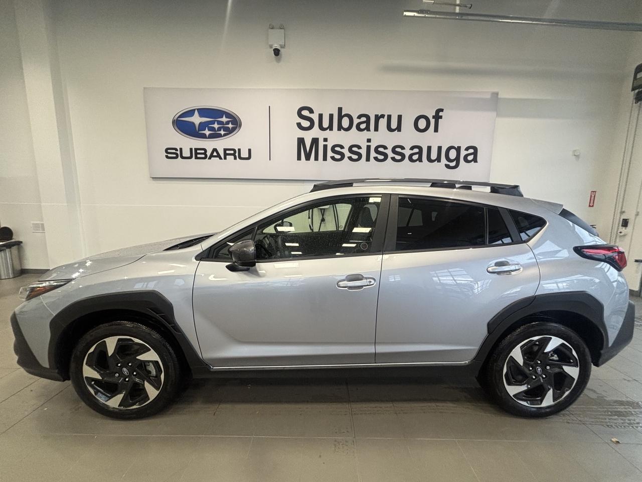 2025 Subaru Crosstrek LIMITED   DEALER DEMO   CLEAN CARFAX  NAVI SUNROOF Photo