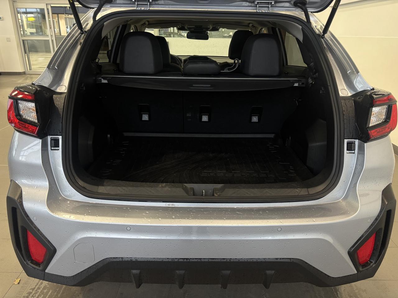 2025 Subaru Crosstrek LIMITED   DEALER DEMO   CLEAN CARFAX  NAVI SUNROOF Photo