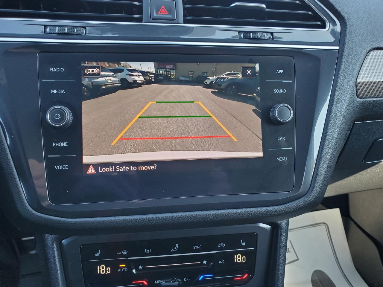 2022 Volkswagen Tiguan Comfortline R-Line Black Edition  **CALL NAPANEE Photo