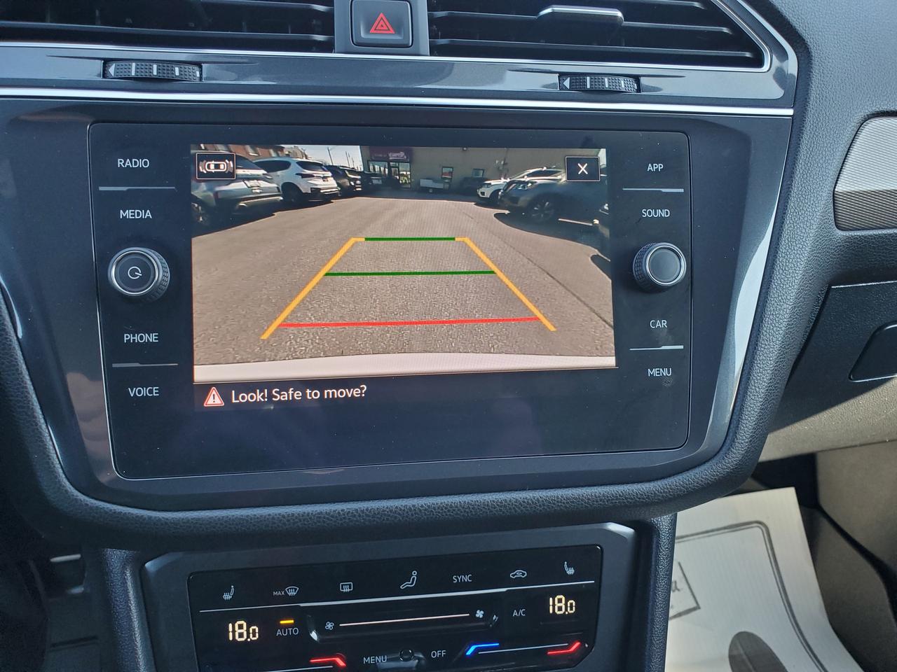 2022 Volkswagen Tiguan Comfortline R-Line Black Edition  **CALL NAPANEE Photo