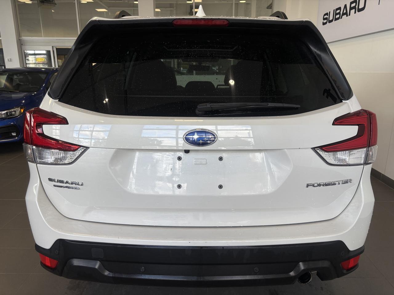 2023 Subaru Forester LIMITED   1 OWNER   LEATHER   NAVI   SUNROOF   AWD Photo