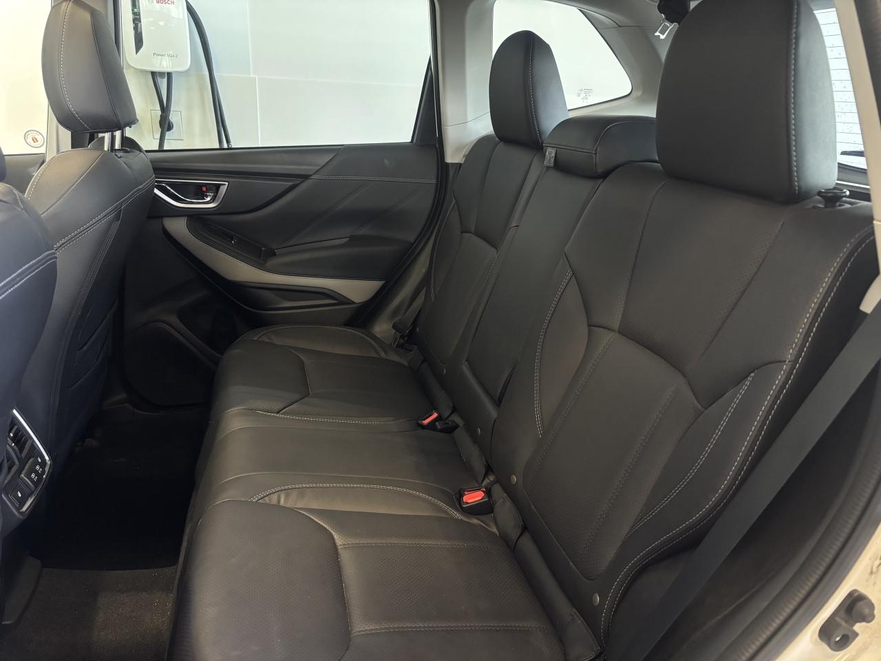 2023 Subaru Forester LIMITED   1 OWNER   LEATHER   NAVI   SUNROOF   AWD Photo