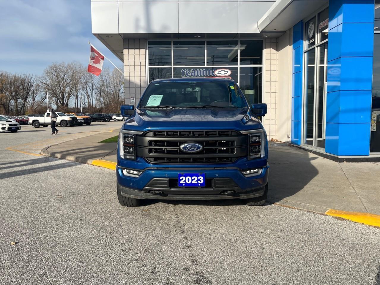 2023 Ford F-150 LARIAT 502A TWIN PANEL SUNROOF Photo