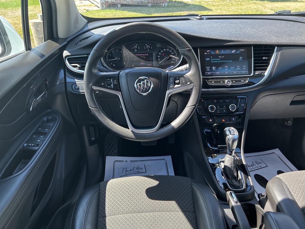 2019 Buick Encore Preferred   54K KMS CALL BELLEVILLE 613-961-8848 Photo