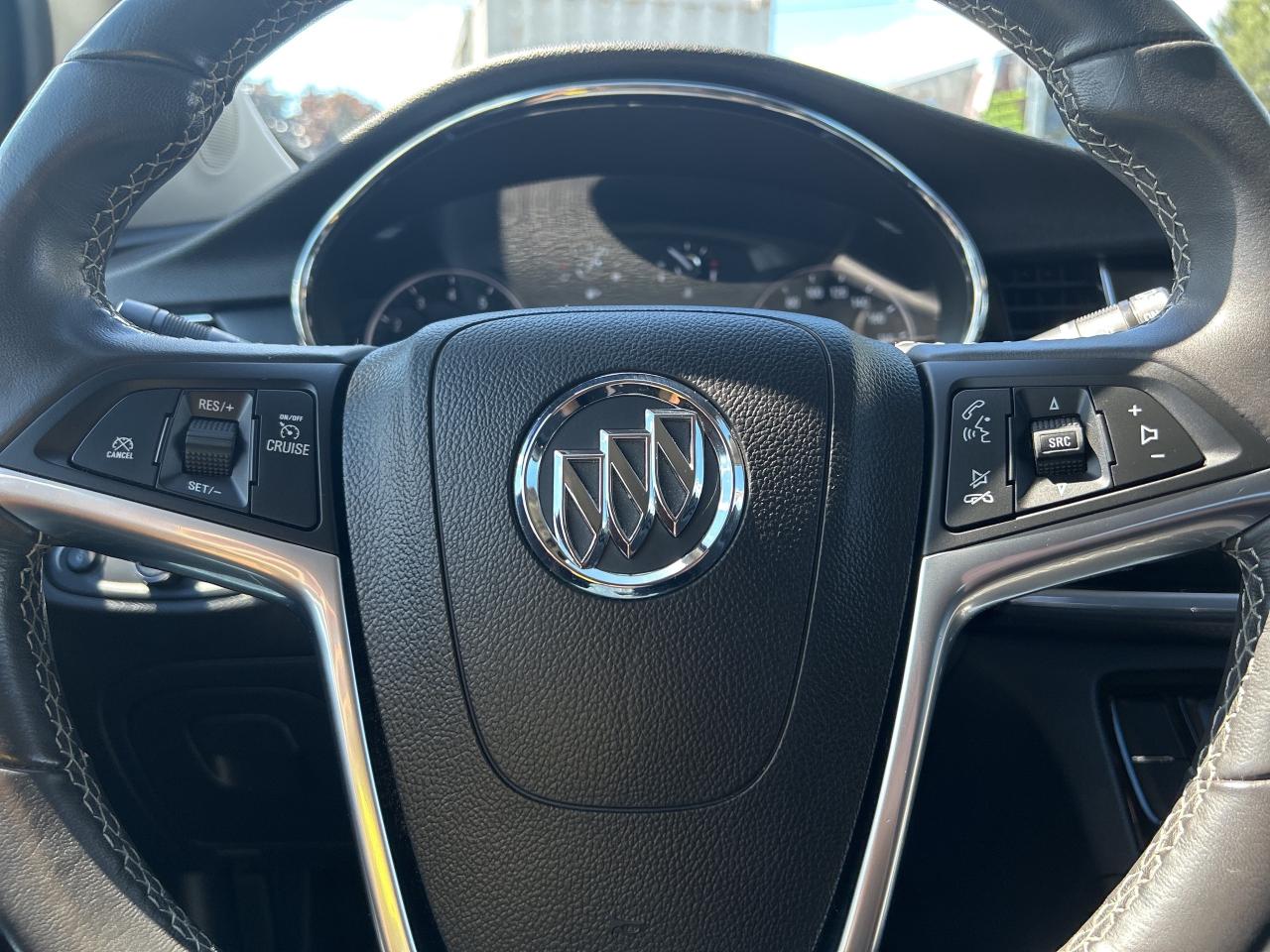 2019 Buick Encore Preferred   54K KMS CALL BELLEVILLE 613-961-8848 Photo