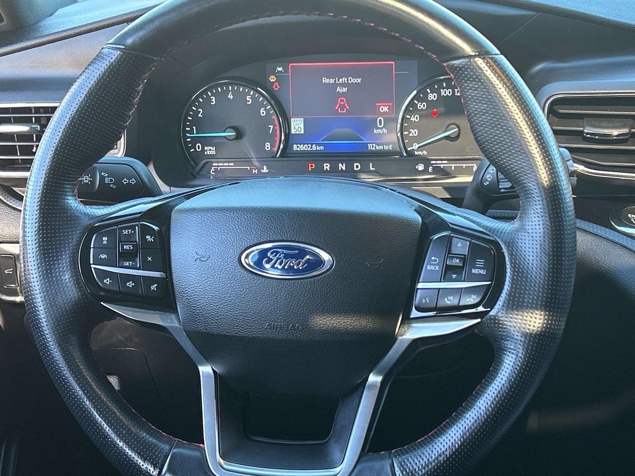 2022 Ford Explorer ST-Line 4X4/LEATHER/NAV/ROOF call NAPANEE Photo
