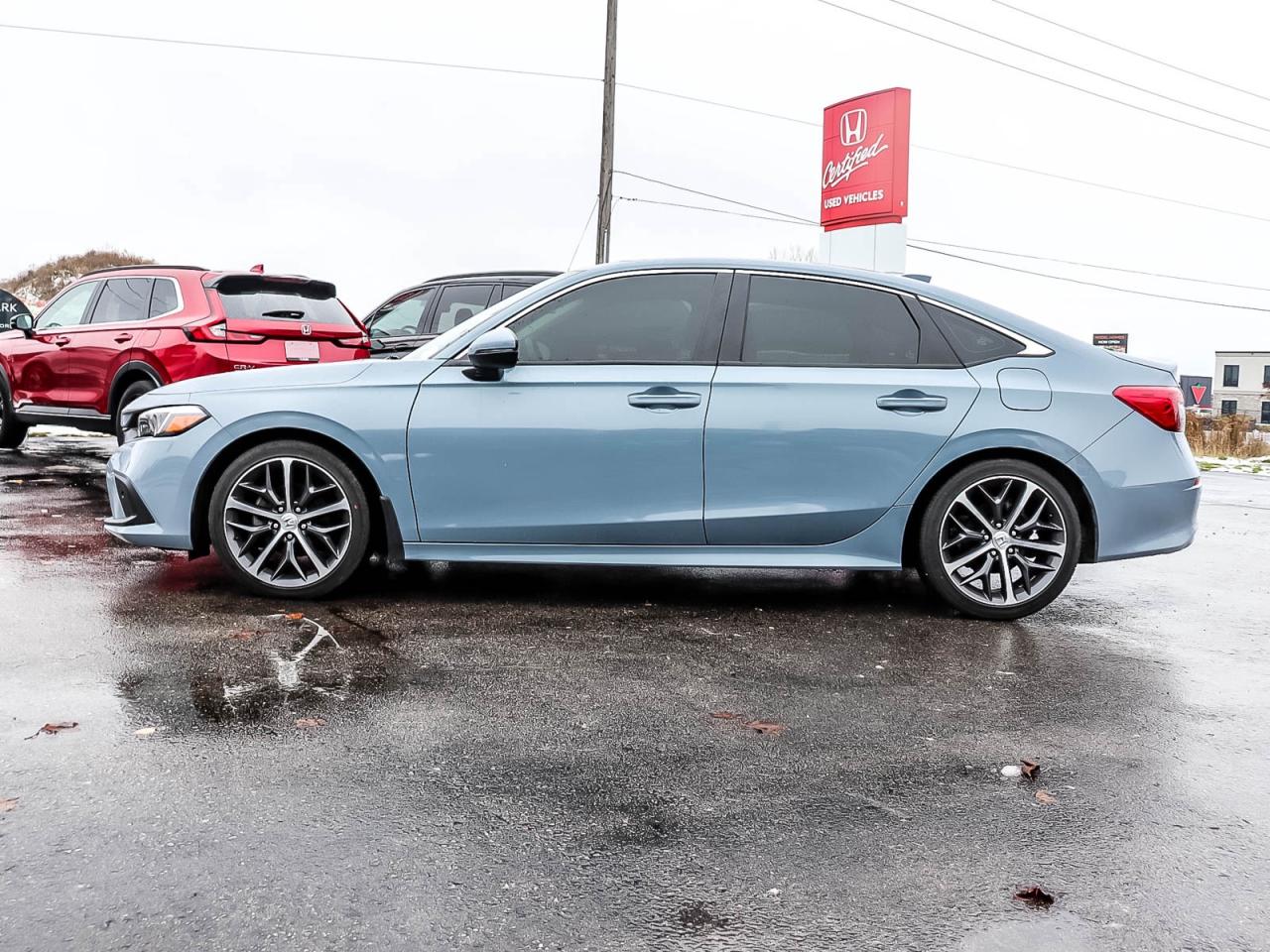 2022 Honda Civic Sedan TOURING   HONDA CERTIFIED   ONE OWNER   CLEAN Photo