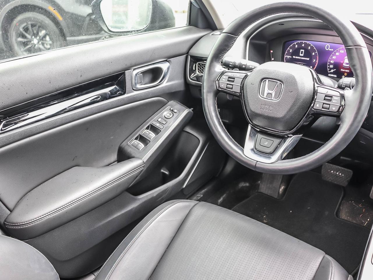 2022 Honda Civic Sedan TOURING   HONDA CERTIFIED   ONE OWNER   CLEAN Photo
