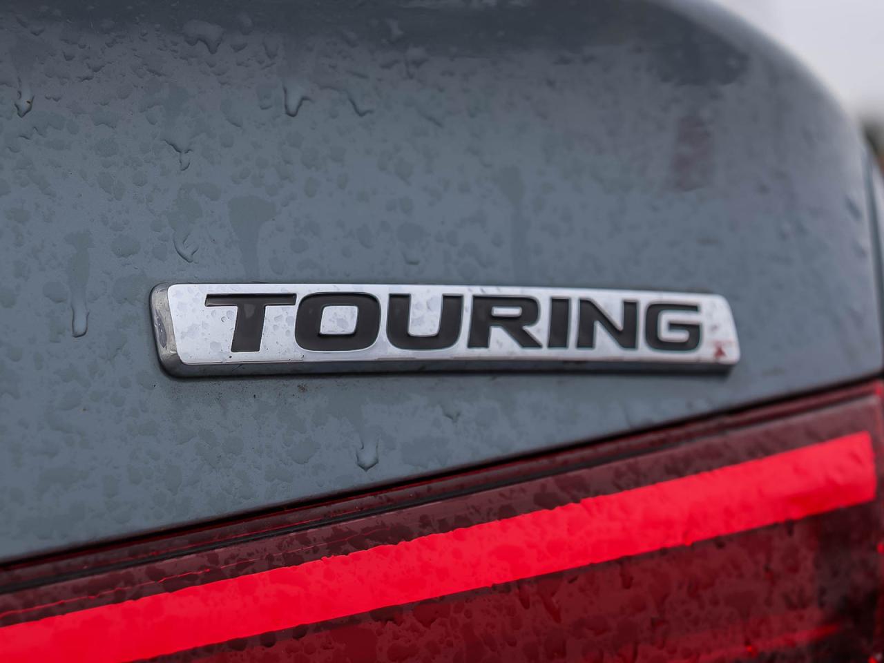 2022 Honda Civic Sedan TOURING   HONDA CERTIFIED   ONE OWNER   CLEAN Photo