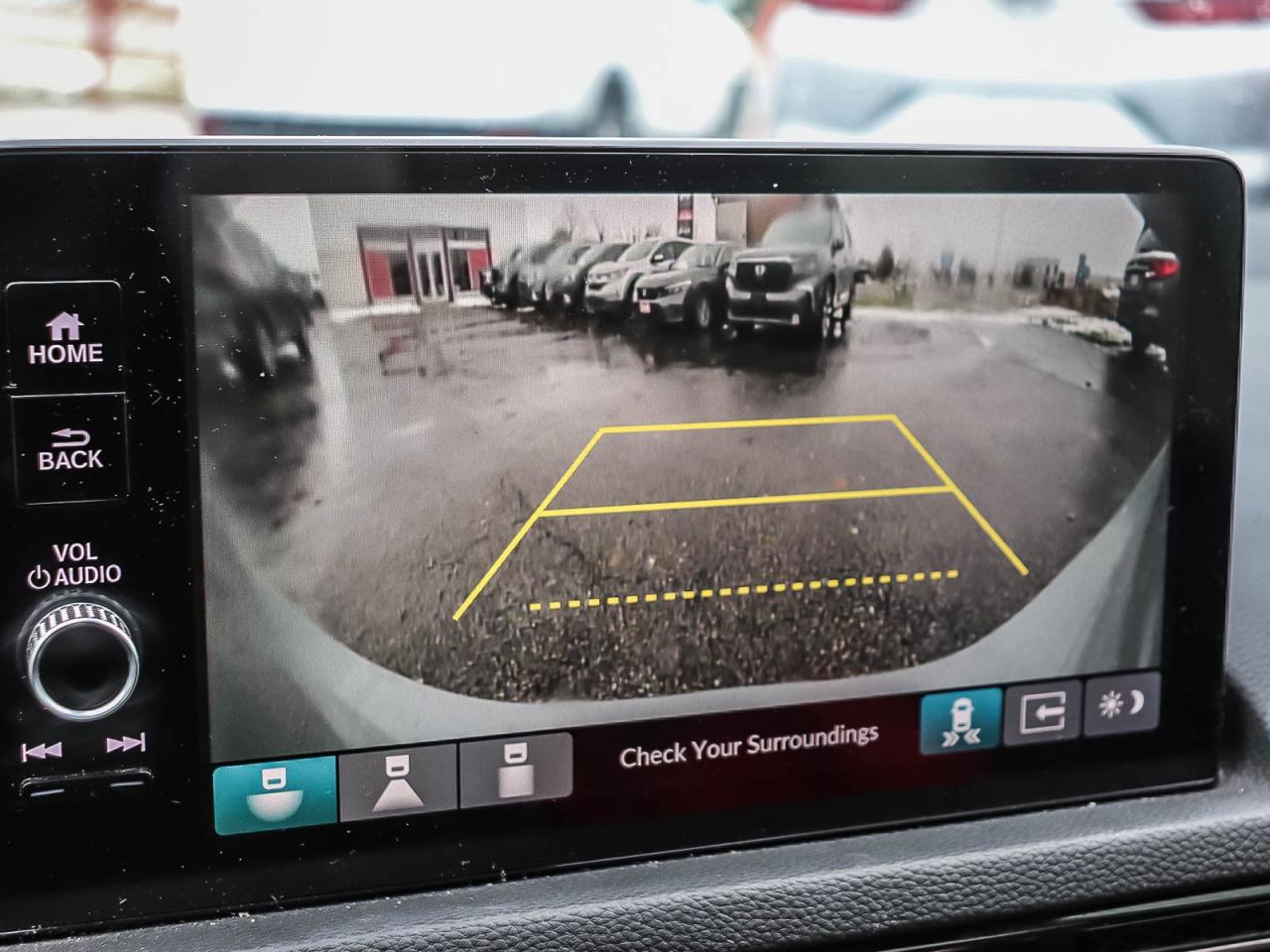 2022 Honda Civic Sedan TOURING   HONDA CERTIFIED   ONE OWNER   CLEAN Photo