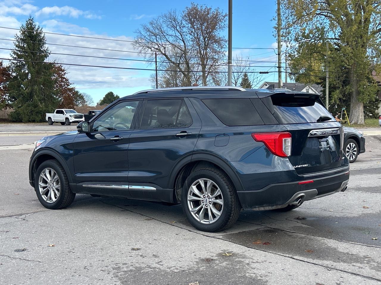 2023 Ford Explorer Limited LEATHER/SIDE CAMERA CALL NAPANEE Photo2
