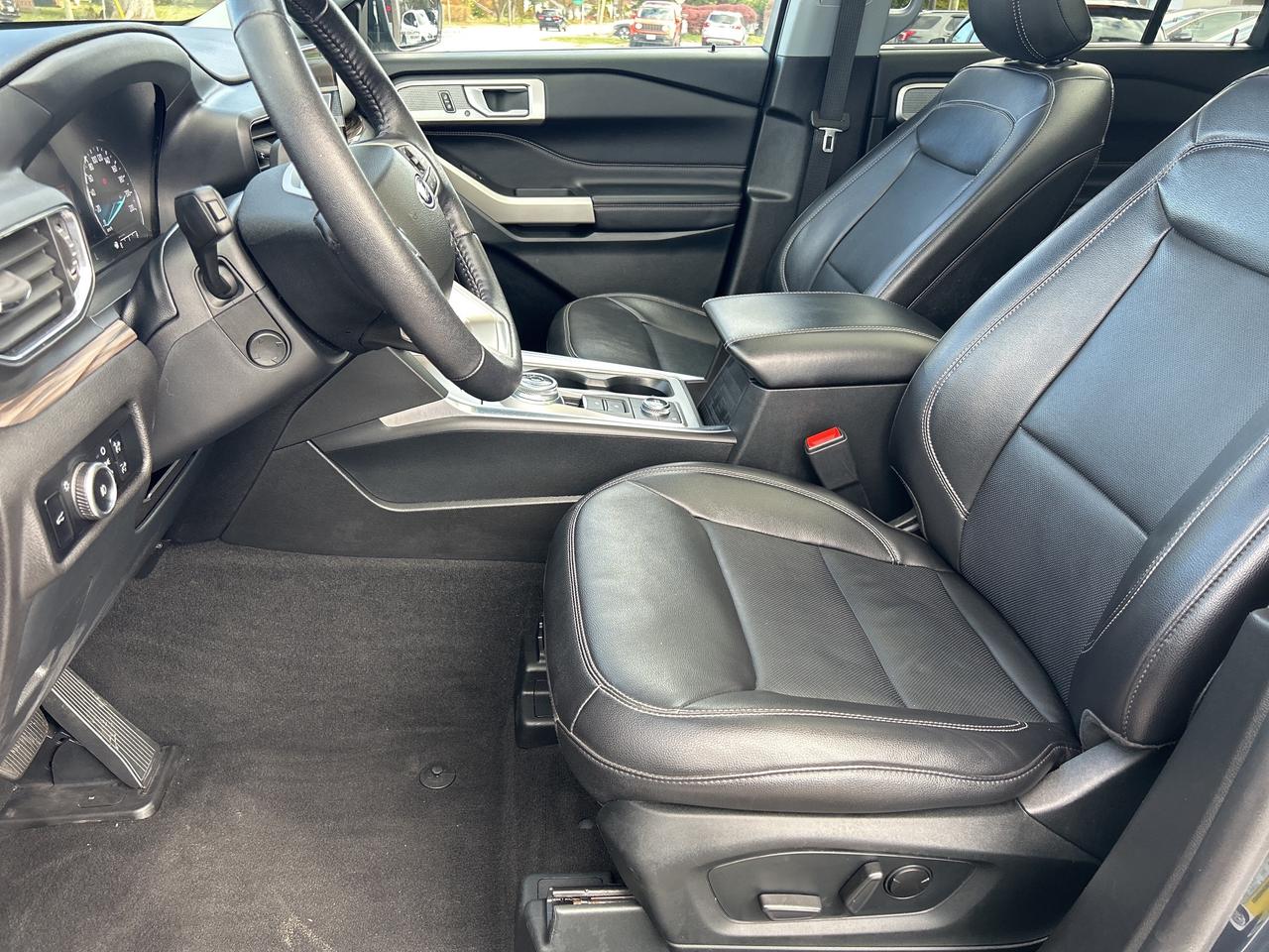 2023 Ford Explorer Limited LEATHER/SIDE CAMERA CALL NAPANEE Photo