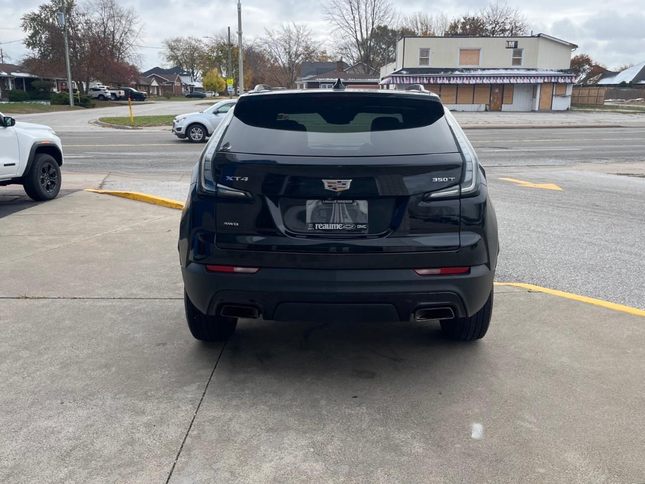 2020 Cadillac XT4 SPORT LOCAL TRADE! Photo