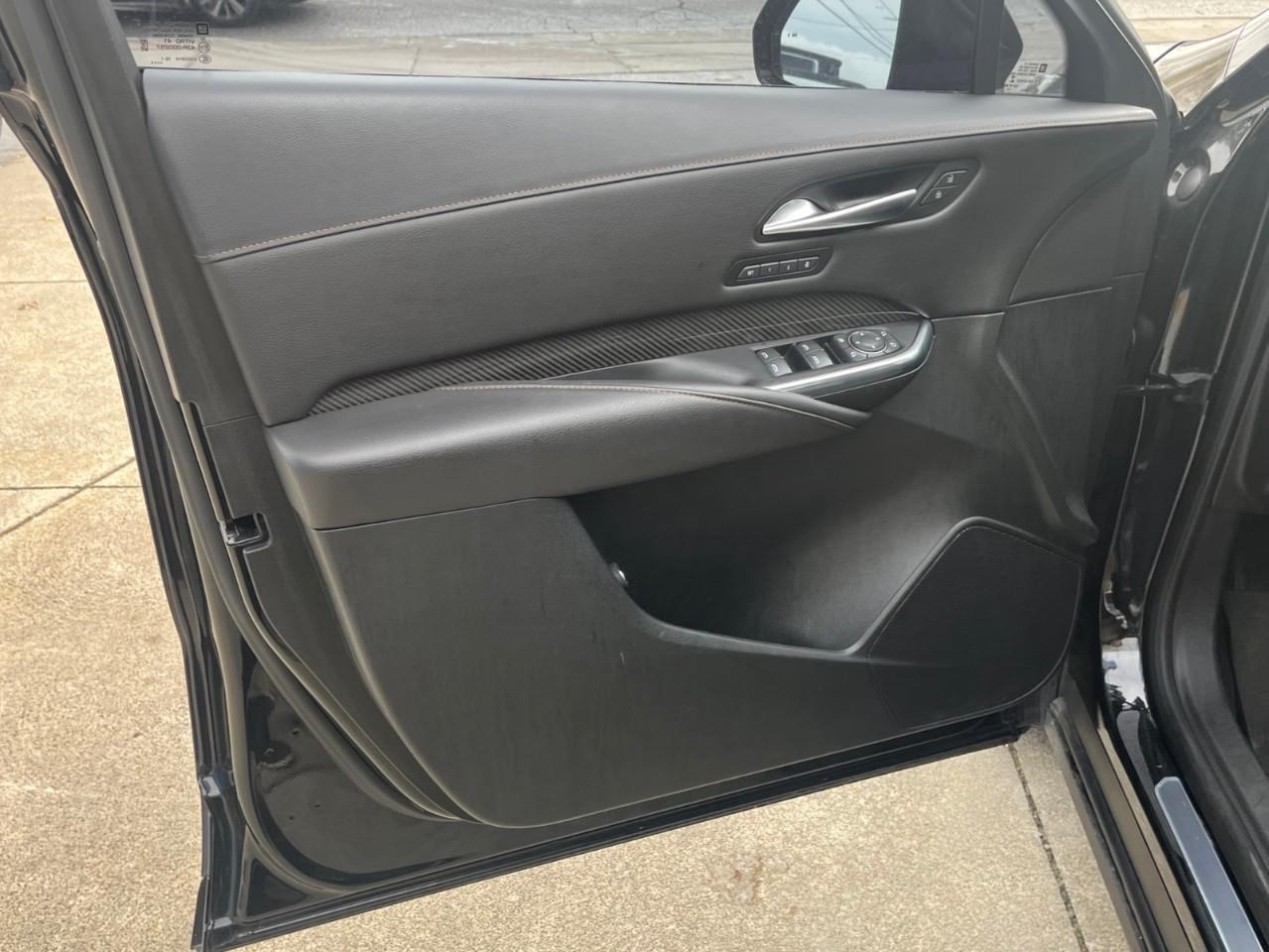 2020 Cadillac XT4 SPORT LOCAL TRADE! Photo