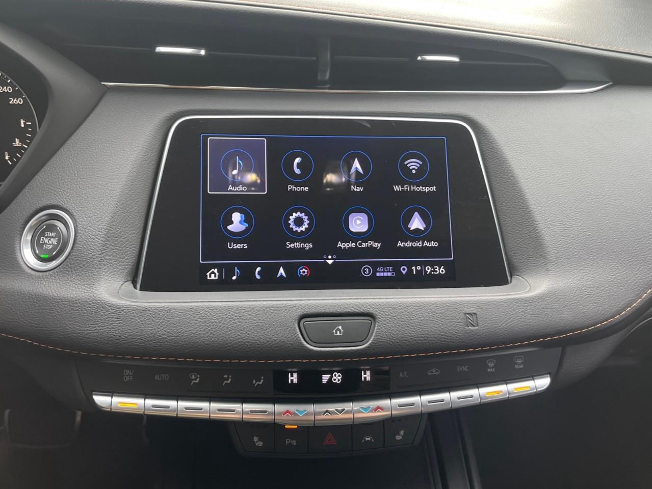 2020 Cadillac XT4 SPORT LOCAL TRADE! Photo